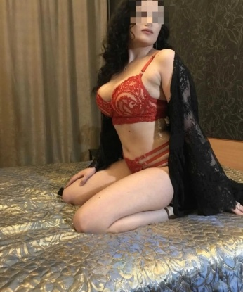 🌹 Я создана для того, чтобы исполнить твои самые смелые фантазии. У меня много интересных возможностей, которые я с радостью расскажу тебе лично. Моя натура притягивает взгляды мужчин, и это подтверждают мои отзывы. 💋 Мое фото – настоящее воплощение соблазна и страсти. Если ты ищешь незабываемый опыт, тогда обратись ко мне. Я жду тебя в Москве, чтобы предложить тебе незабываемое наслаждение. Позволь себе настоящую индивидуальность, воплощенную во мне. 👠💄 Нина